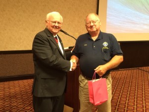 Brother Knight receiving award from State Deputy Frank Shay